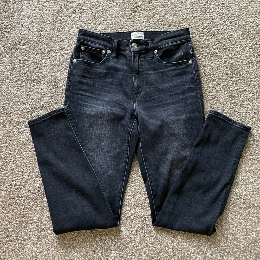 J. Crew 9" High Rise Toothpick Jeans in Charcoal wash  H2651